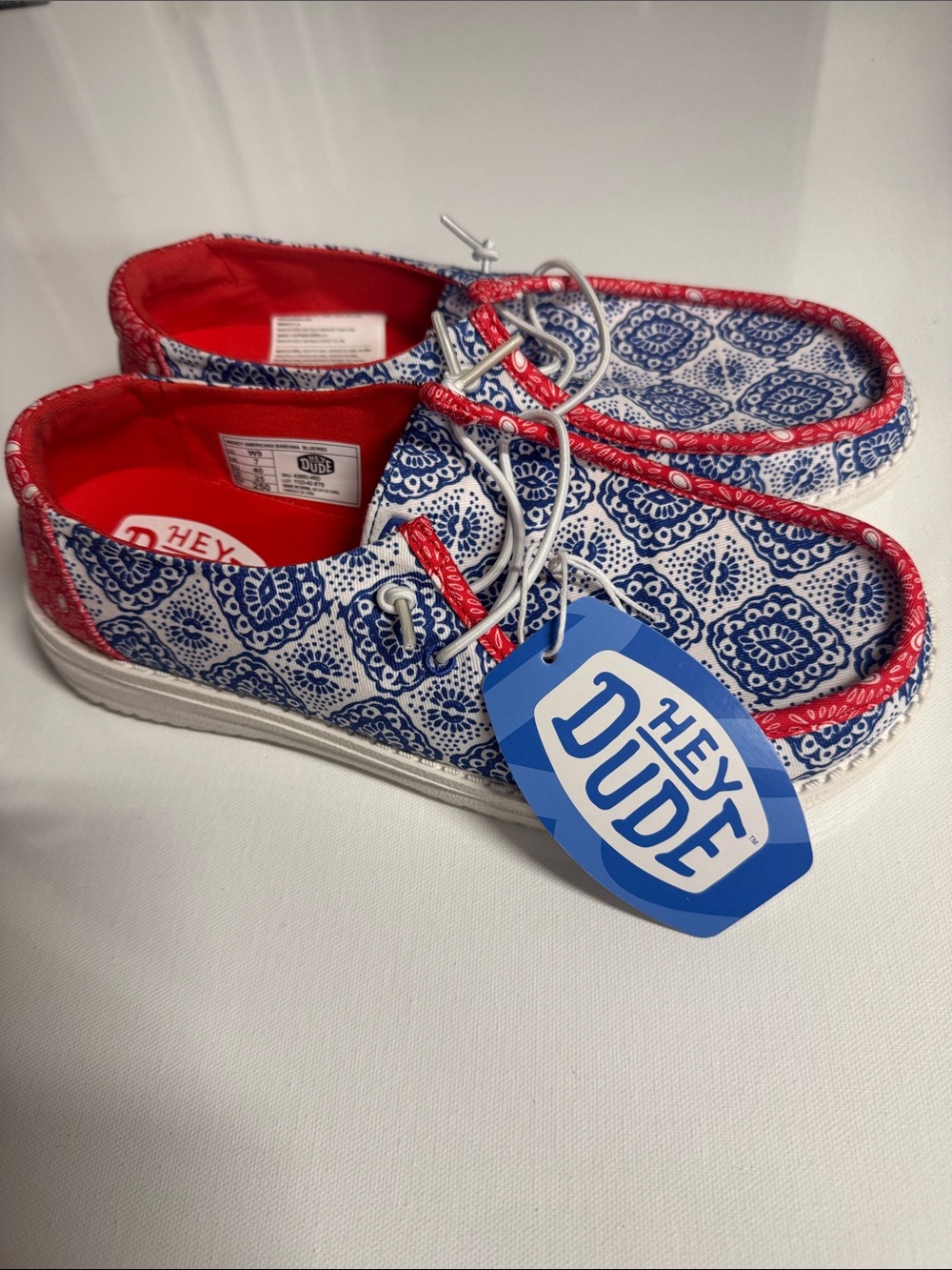 Hey Dude Canvas Shoes Womens 9 Slip On Wendy Bandana